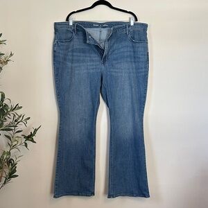 Old Navy High-Rise Wow Flare Jeans in Blue